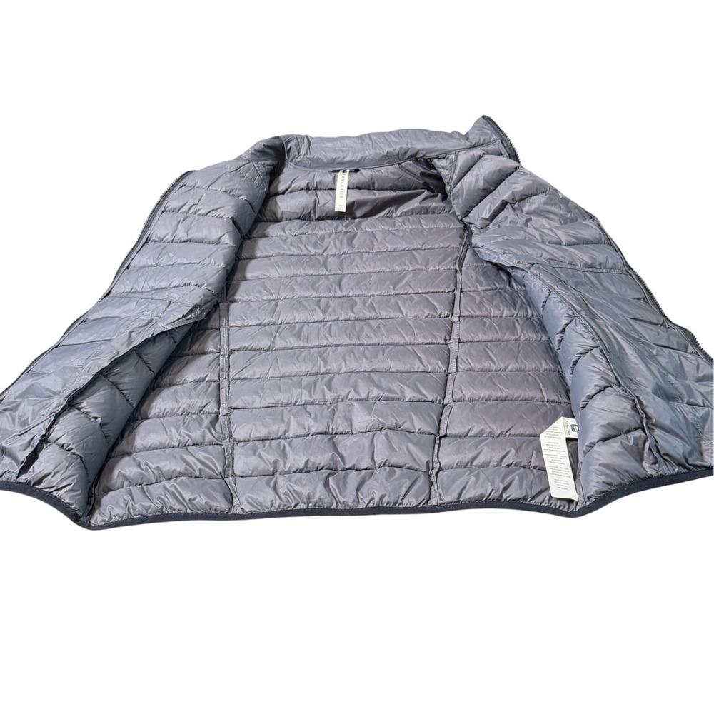 Fabletics Womens Down Puffer Vest XL Gray Lightweight Packable Zip Front Outdoor - Picture 4 of 9